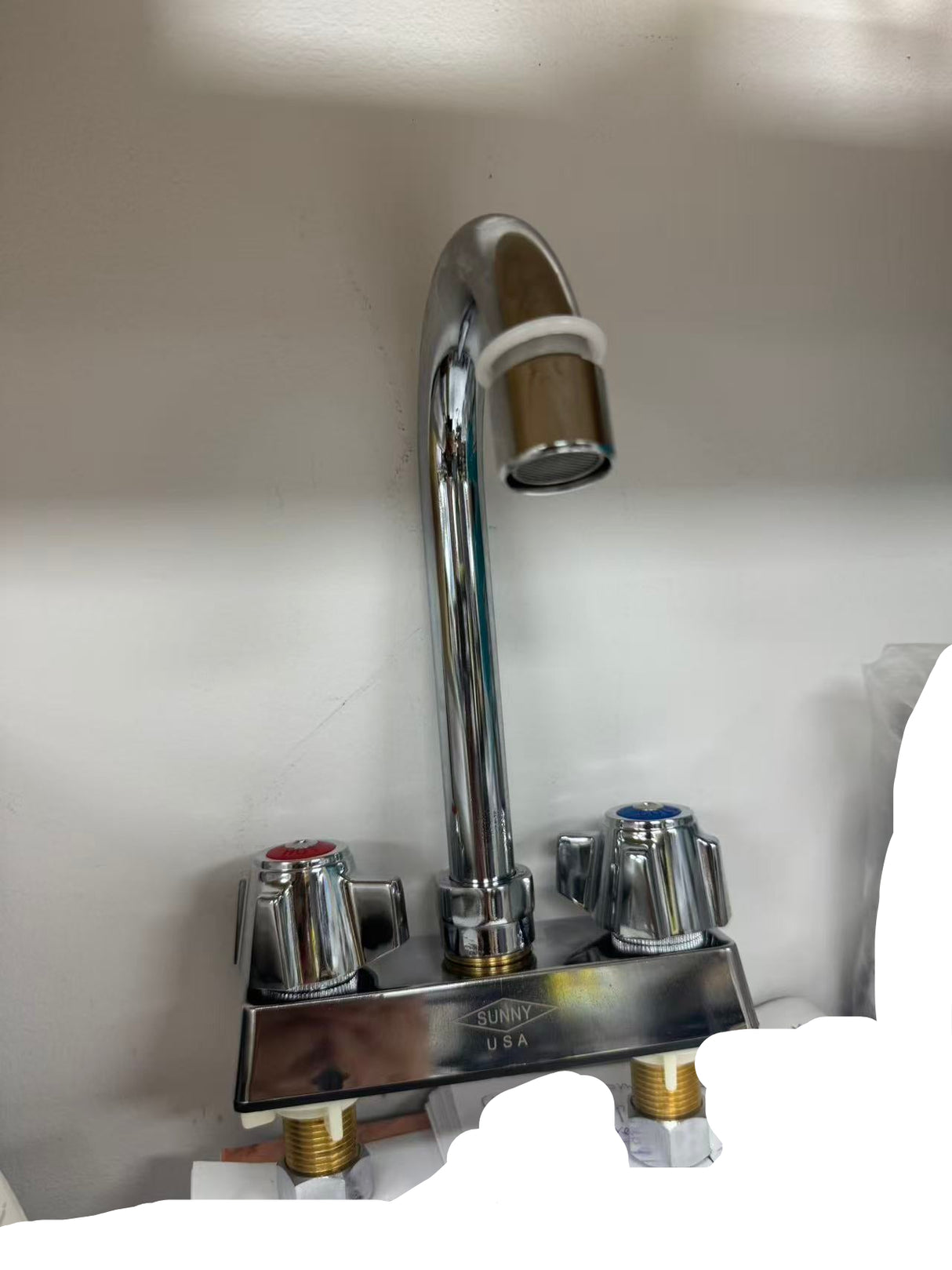 Heavy duty 4'' center Bar Faucets