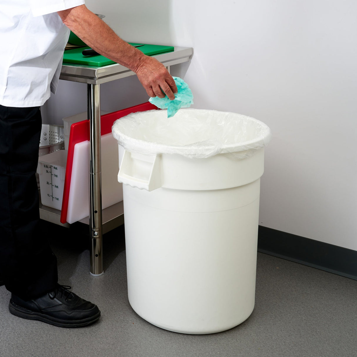 Heavy-Duty Round Trash Can