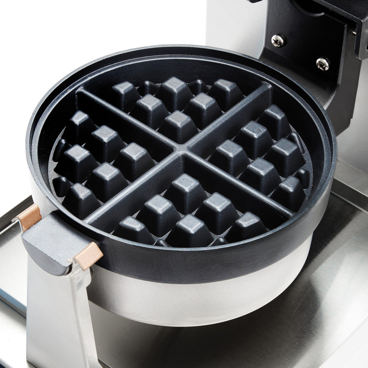Single Belgian Waffle Maker